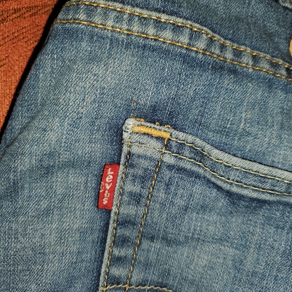 Women's Levi's - Picture 4 of 8